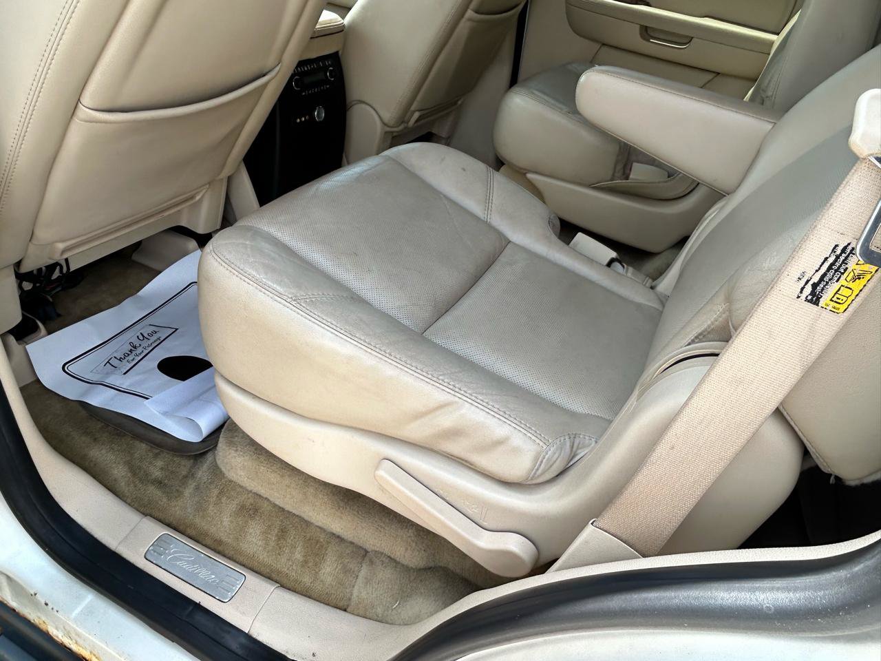 Used 2007 Cadillac Escalade AWD w/ Information Package image 9