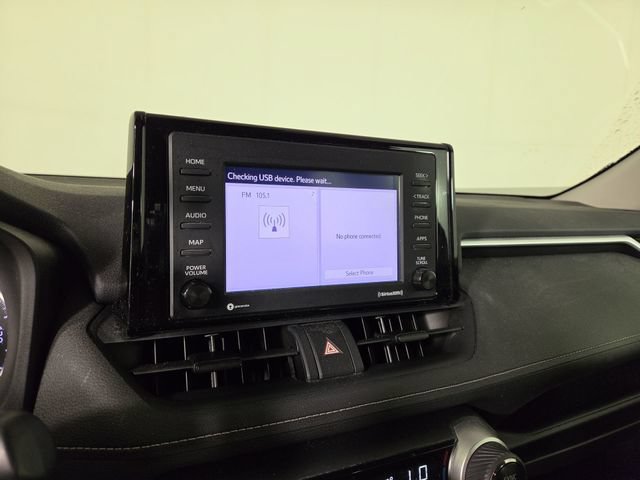 Used 2020 Toyota RAV4 XLE w/ Convenience Package AWD/4WD image 18
