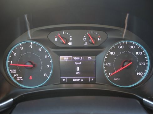 Used 2018 Chevrolet Equinox LT image 14