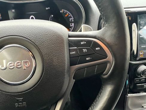 Used 2019 Jeep Grand Cherokee Limited X image 16