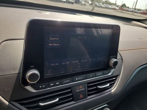 Used 2021 Nissan Altima 2.5 SR w/ SR Premium Package FWD image 23