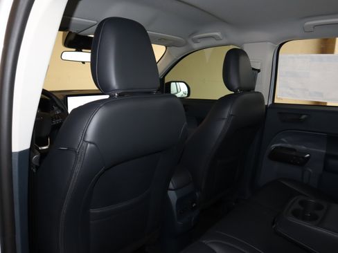 New 2026 Ford Maverick Lariat w/ Black Appearance Package image 36