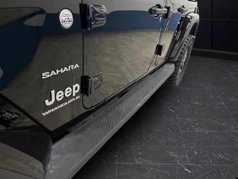 Used 2024 Jeep Wrangler Sahara w/ Technology Group image 36