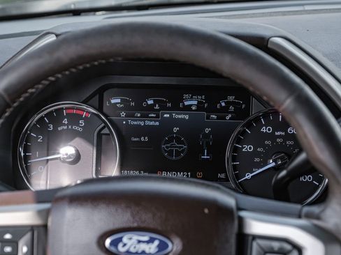 Used 2018 Ford F250 King Ranch w/ Chrome Package image 19