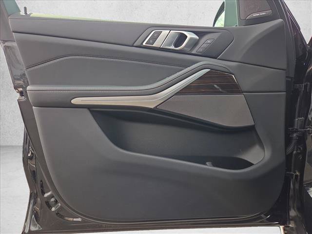 Certified 2026 BMW X5 sDrive40i w/ Premium Package RWD image 11