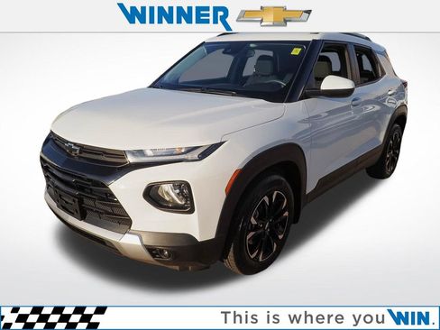 Certified 2023 Chevrolet TrailBlazer LT w/ LPO, Blackout Package FWD image 1