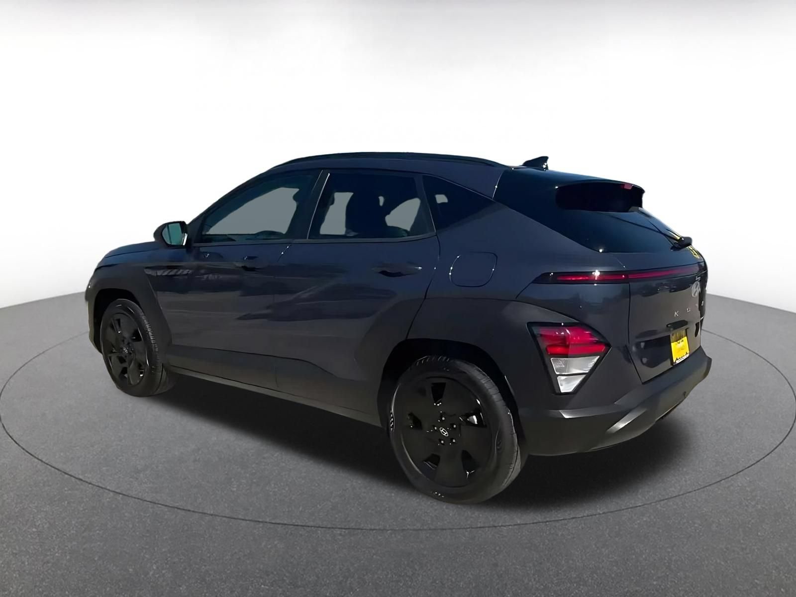 Used 2026 Hyundai Kona SEL Sport FWD image 8