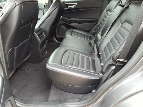 Used 2024 Ford Edge SEL AWD/4WD image 13