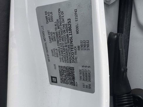 Used 2020 Chevrolet Colorado ZR2 w/ ZR2 Dusk Special Edition image 22