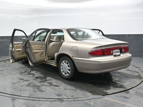 Used 2000 Buick Century Custom w/ Premium Opt Pkg image 43
