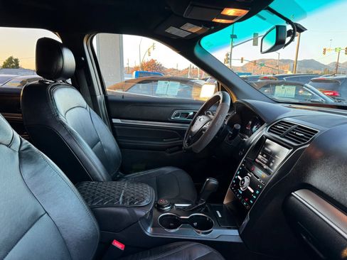 Used 2016 Ford Explorer Sport AWD/4WD image 10