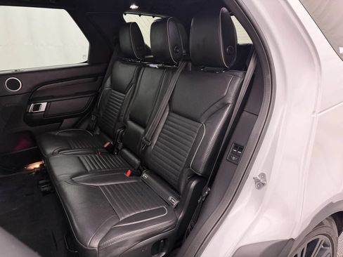 Used 2019 Land Rover Discovery HSE Luxury AWD/4WD image 43