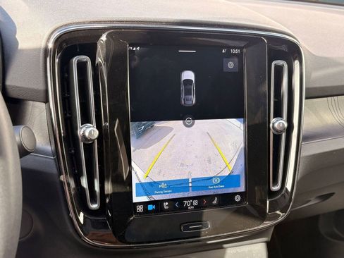 Certified 2023 Volvo C40 P8 Recharge Ultimate image 31