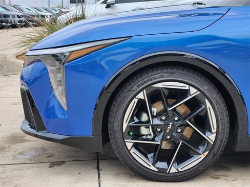 New 2025 Kia K4 GT-Line w/ GT-Line Premium Package image 5
