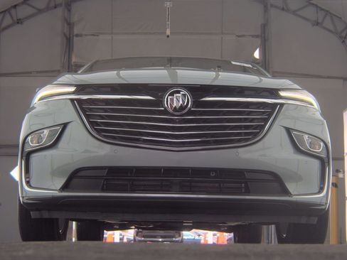 Used 2023 Buick Enclave Premium w/ Experience Buick Package FWD image 4