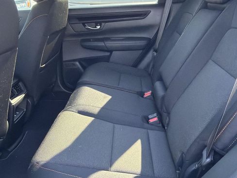 Used 2025 Honda CR-V Sport image 18