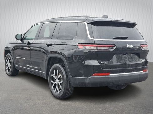 Certified 2024 Jeep Grand Cherokee L Limited image 4