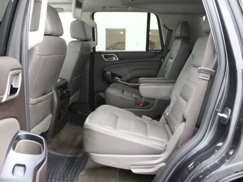 Used 2017 GMC Yukon Denali w/ Open Road Package AWD/4WD image 8