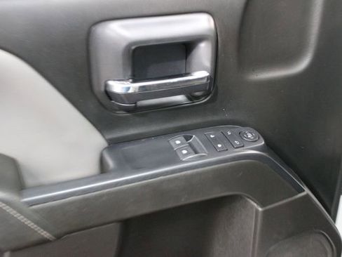 Used 2015 Chevrolet Silverado 1500 W/T w/ WT Fleet Convenience Package AWD/4WD image 12