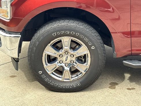 Used 2017 Ford F150 XLT w/ Equipment Group 301A Mid AWD/4WD image 12