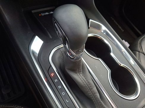 Certified 2023 Chevrolet Traverse LT image 17