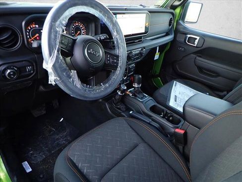 New 2026 Jeep Gladiator Mojave AWD/4WD image 9