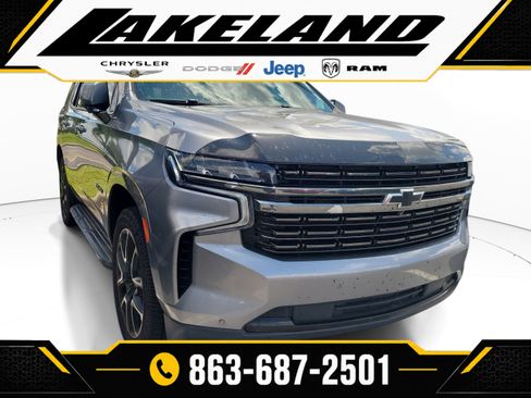 Used 2022 Chevrolet Tahoe RST w/ Luxury Package RWD image 1