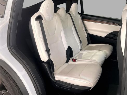 Used 2022 Tesla Model X AWD/4WD image 20