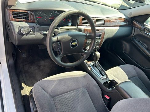 Used 2016 Chevrolet Impala Limited LS image 8