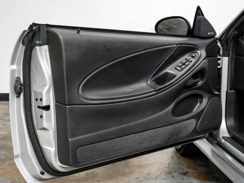 Used 2003 Ford Mustang GT Premium RWD image 33