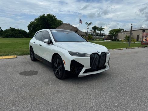 Certified 2024 BMW iX xDrive50 w/ Sport Package AWD/4WD image 1