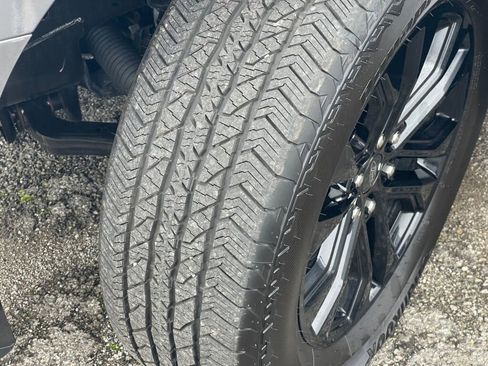 Certified 2025 Ford F150 Lariat w/ Equipment Group 502A High image 26