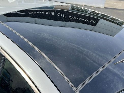 Used 2023 Kia Stinger GT-Line w/ Sun & Sound Package image 17