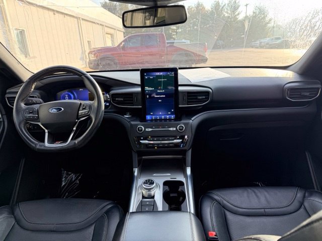 Used 2020 Ford Explorer ST w/ ST Street Pack AWD/4WD image 2