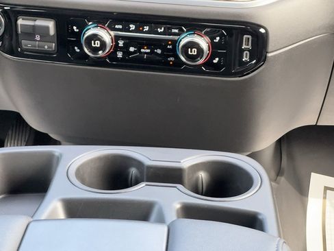 Certified 2025 GMC Sierra 1500 Elevation AWD/4WD image 15