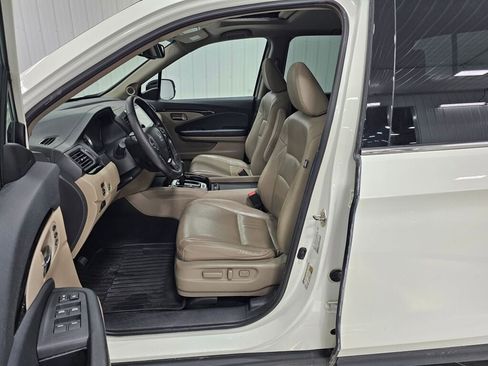Used 2019 Honda Ridgeline RTL-E image 2