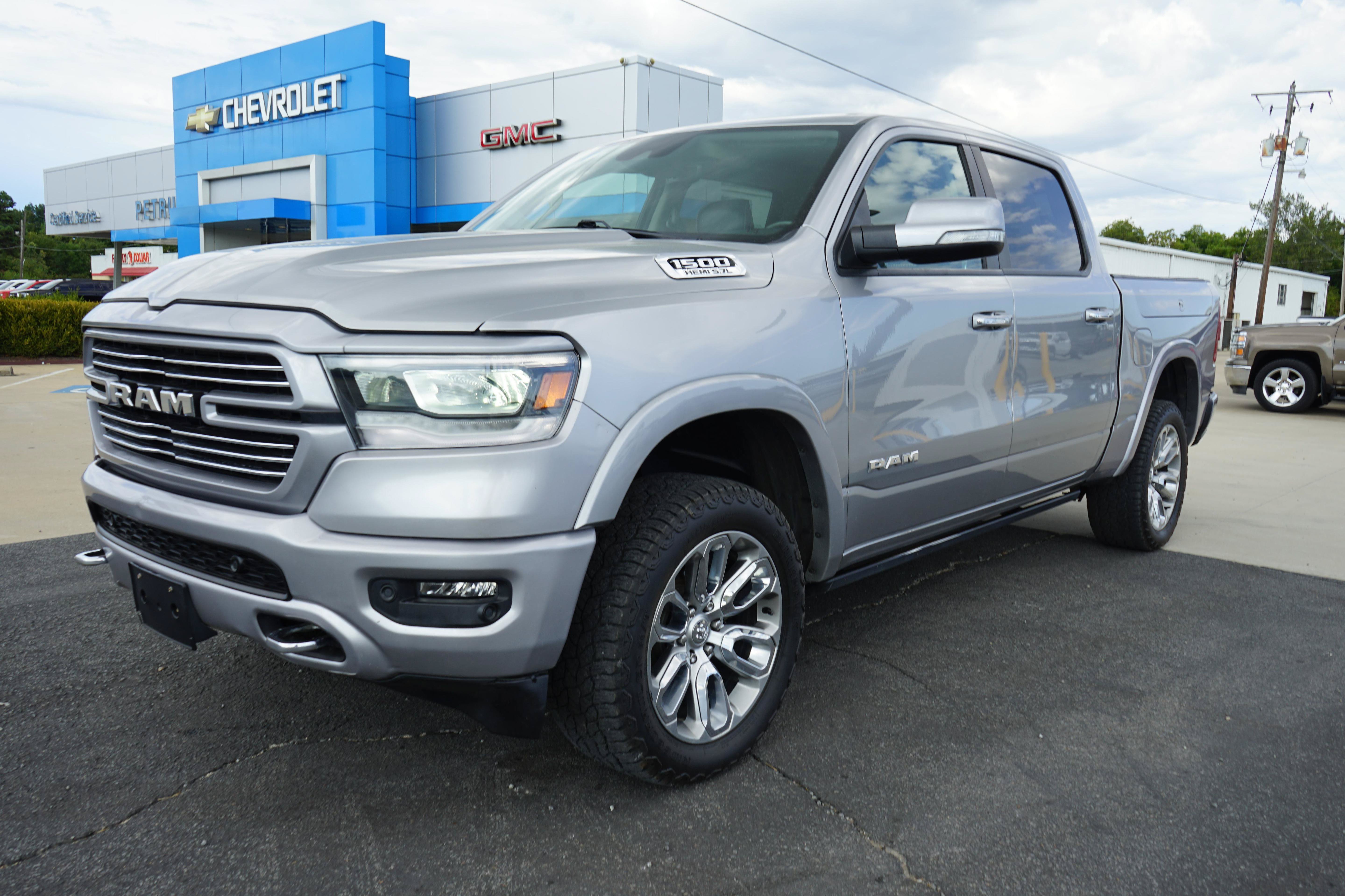 Used 2022 RAM 1500 Laramie w/ Laramie Southwest Edition AWD/4WD image 1