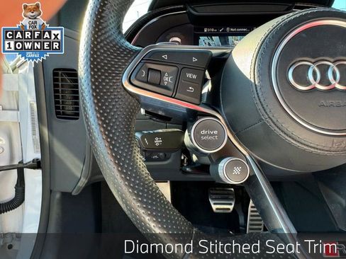 Used 2022 Audi R8 V10 w/ Carbon Exterior Package image 30