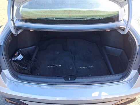 Used 2023 Hyundai Sonata Limited w/ Preferred Accessory Package FWD image 30