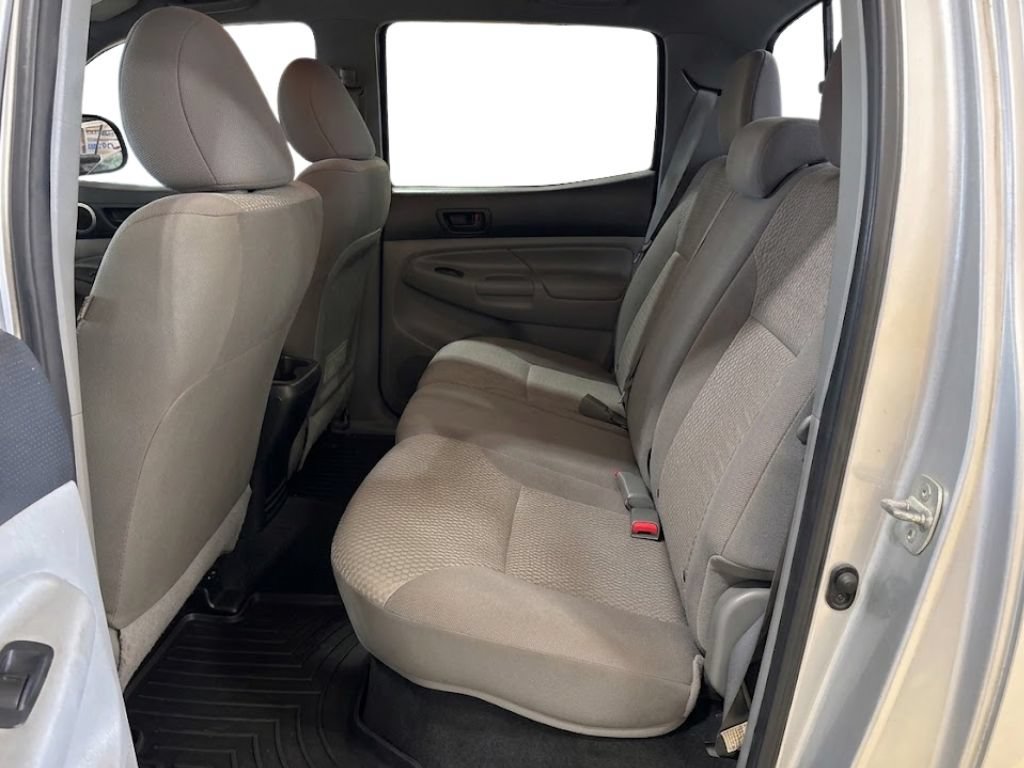 Used 2012 Toyota Tacoma 2WD Double Cab w/ SR5 Pkg image 12