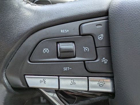 Used 2022 Cadillac Escalade Sport w/ Touring Package AWD/4WD image 25