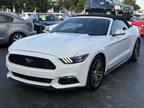 Used 2016 Ford Mustang Premium image 25