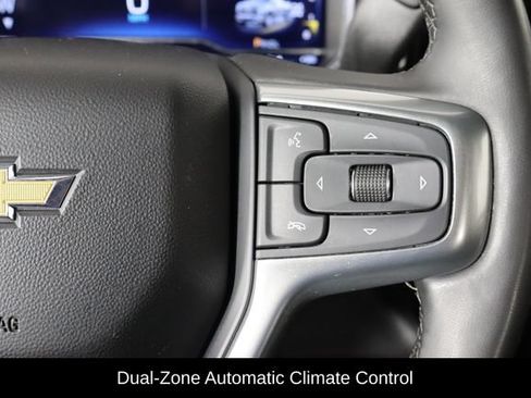 Used 2023 Chevrolet Silverado 1500 LT AWD/4WD image 10