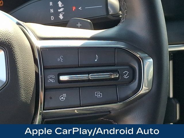 Used 2025 GMC Yukon Denali AWD/4WD image 8