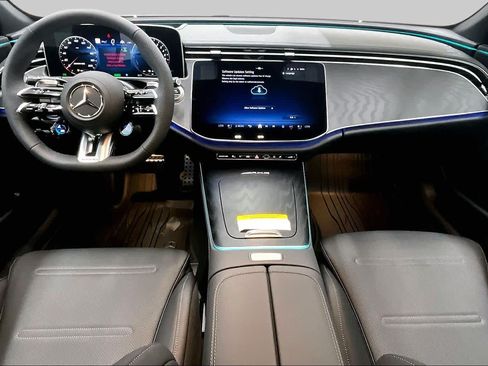 New 2026 Mercedes-Benz E 53 AMG e 4MATIC Wagon image 5