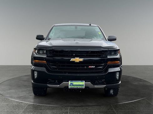 Used 2018 Chevrolet Silverado 1500 LT w/ True North Edition AWD/4WD image 2