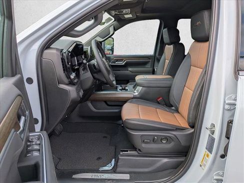 New 2026 Chevrolet Silverado 2500 High Country w/ High Country Premium Package AWD/4WD image 16