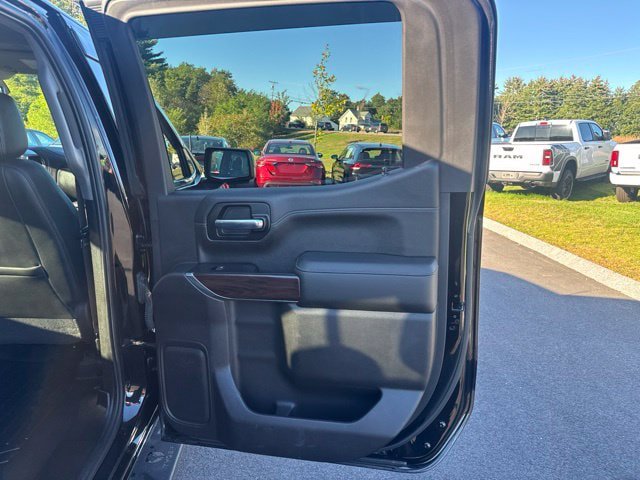 Used 2019 GMC Sierra 1500 SLT w/ SLT Convenience Package AWD/4WD image 11