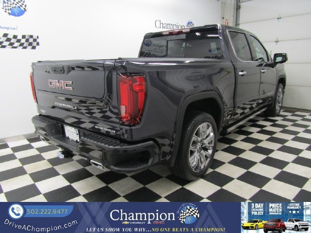 Used 2025 GMC Sierra 1500 Denali w/ Denali Reserve Package AWD/4WD image 16