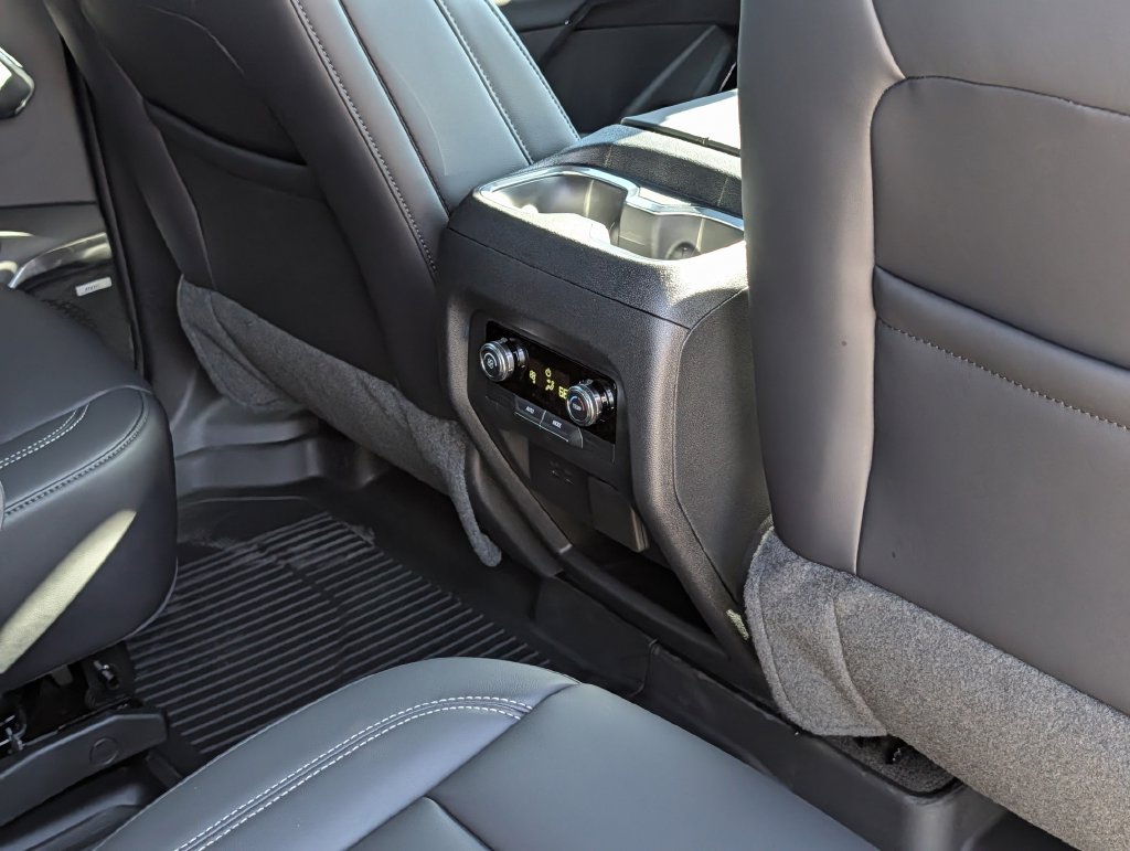 New 2027 GMC Acadia Elevation w/ Black Edition FWD image 31